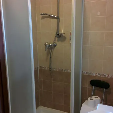 Garden Hotel 3*